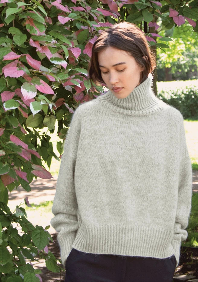 Elle Sweater Peer Gynt edition