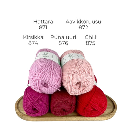 Lankava Lysti red shades