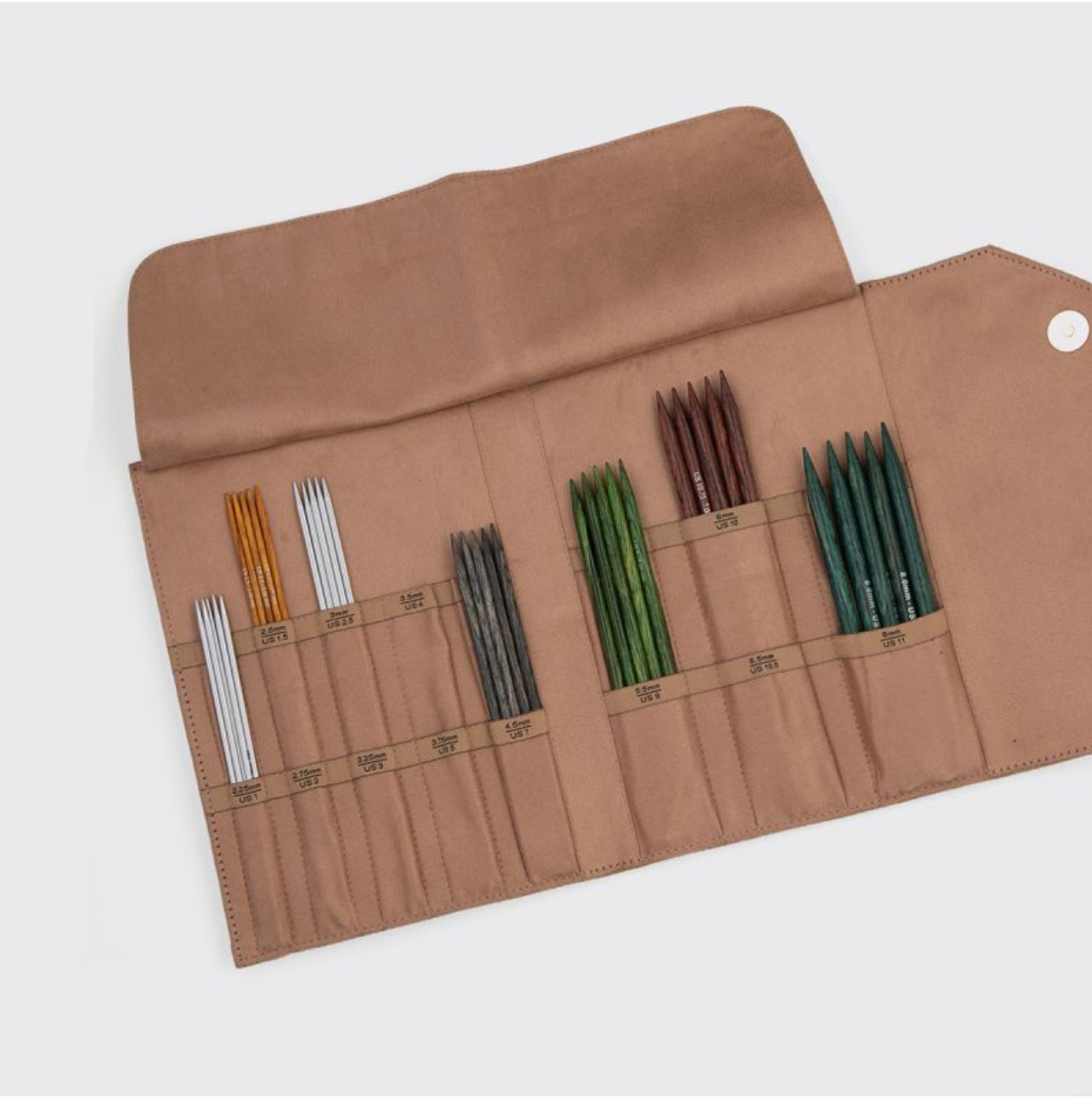 Clay-puikkokotelo sukkapuikoille