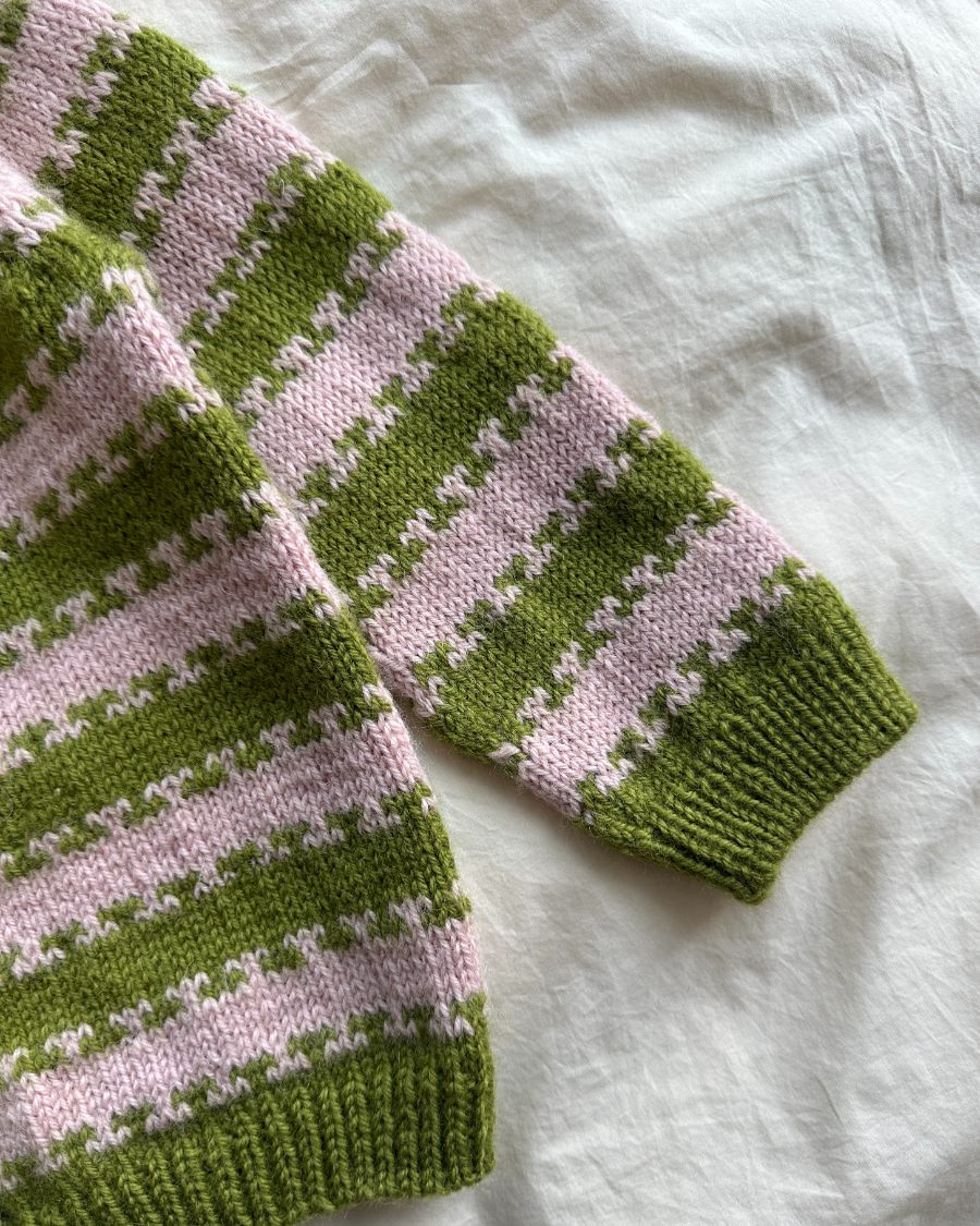 Key Cardigan, Junior