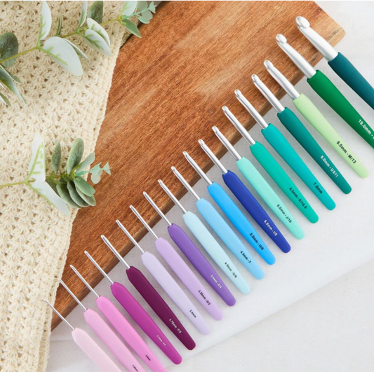 Waves 2.0 crochet hooks